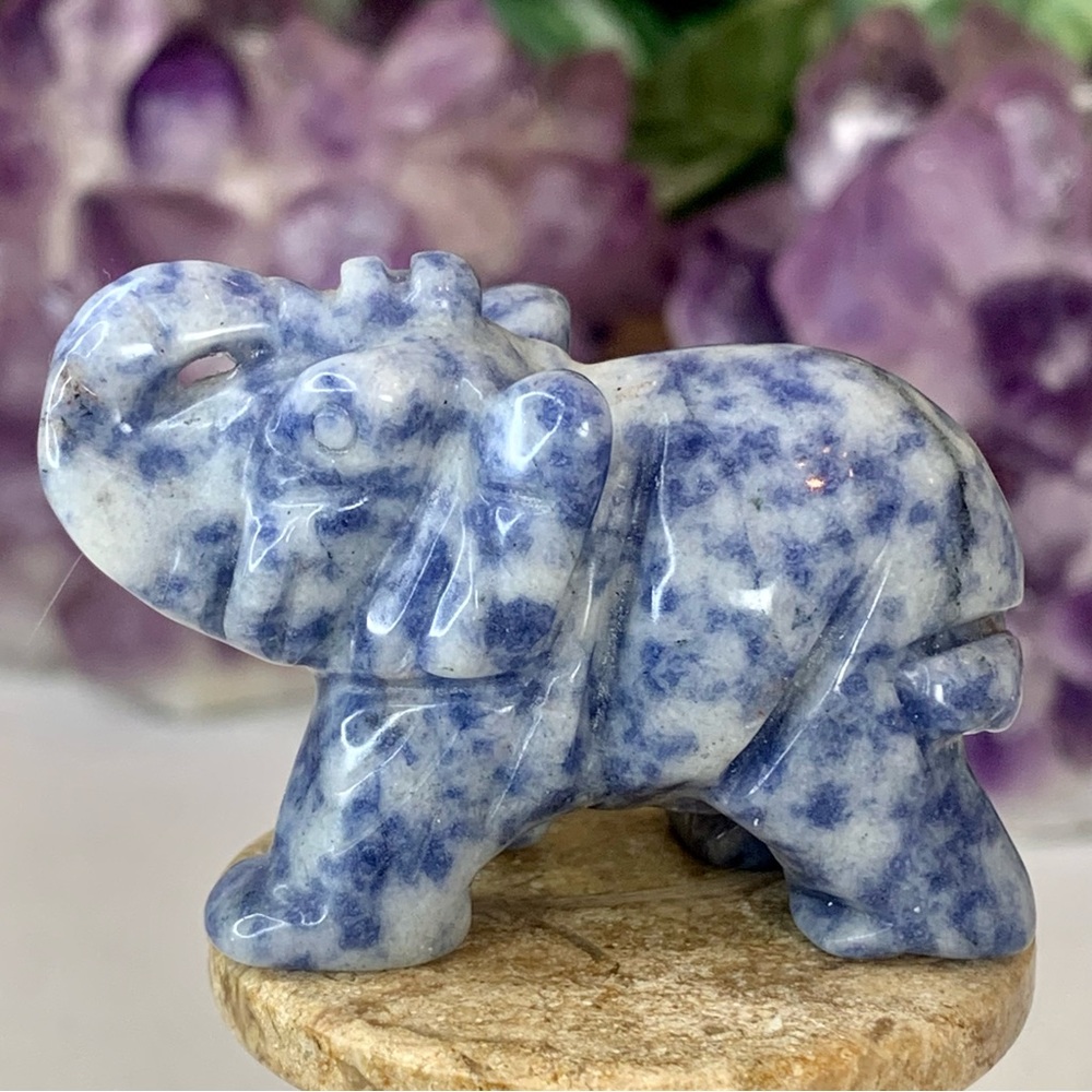 Carved Blue Sodalite Elephant Figurine Gemstone Animal Stone Carving Statue 2.2"